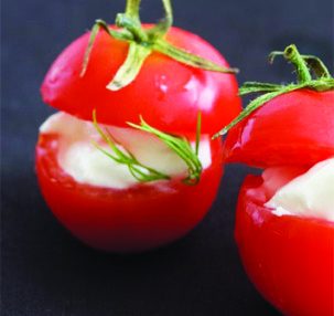 pendirli pomidor dolması